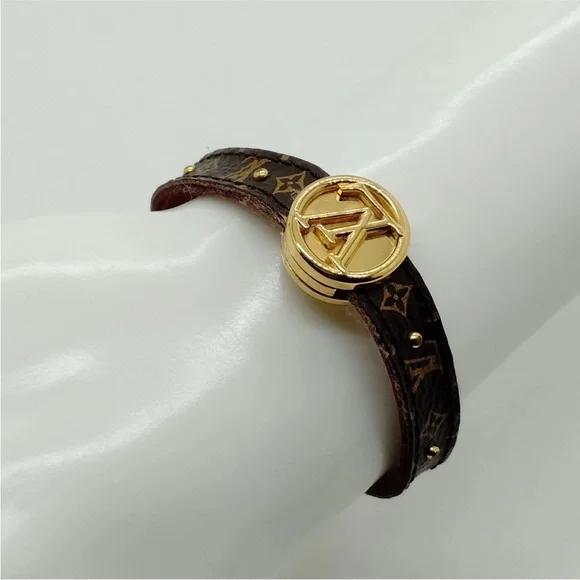Louis Vuitton Gold and Brown Monogram Bracelet- REVERSIBLE!! - Picture 9 of 9